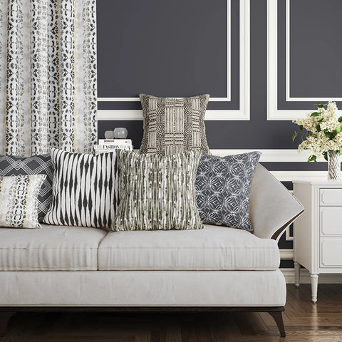 AMILIE JET <br> Indoor Pillow Cover