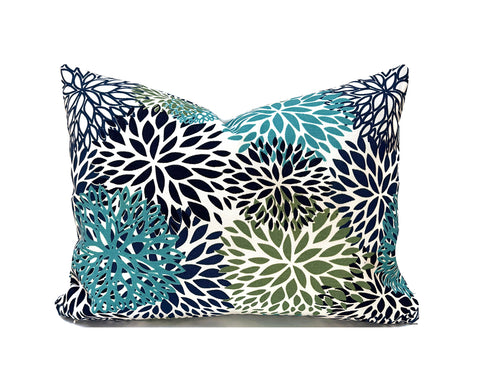 BLOOMS NEPTUNE <br>Outdoor Pillow Cover