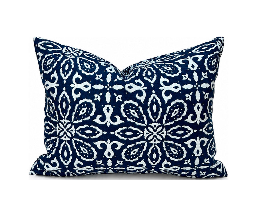 BRADY NAVY - Outdoor Pillow Cover