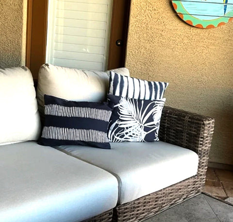 SALIX NAVY <br>Outdoor Pillow Cover